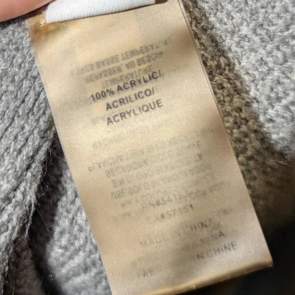 Calvin Klein Men's Gray Winter Scarf. One Size Fits All. EUC
